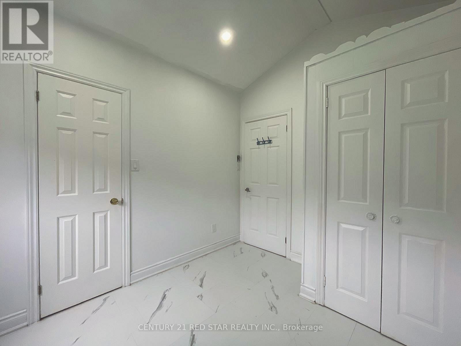 209 EVANS STREET - Image 23