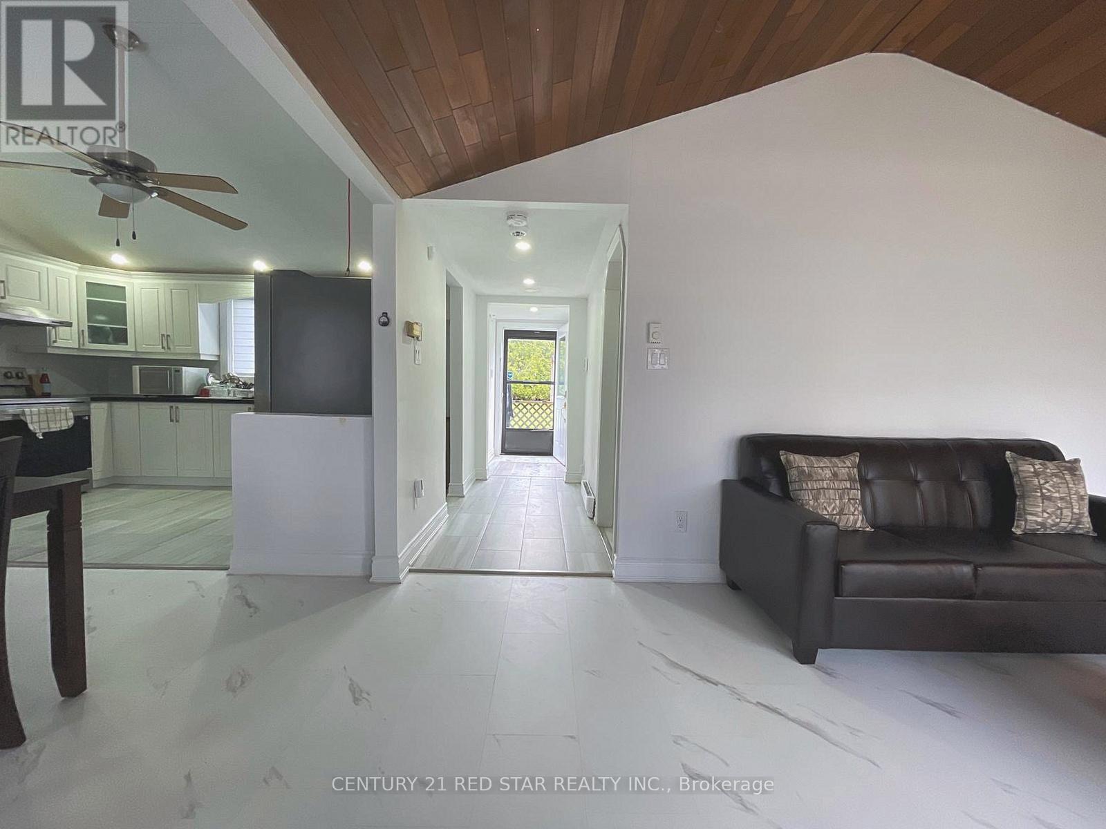 209 EVANS STREET - Image 9