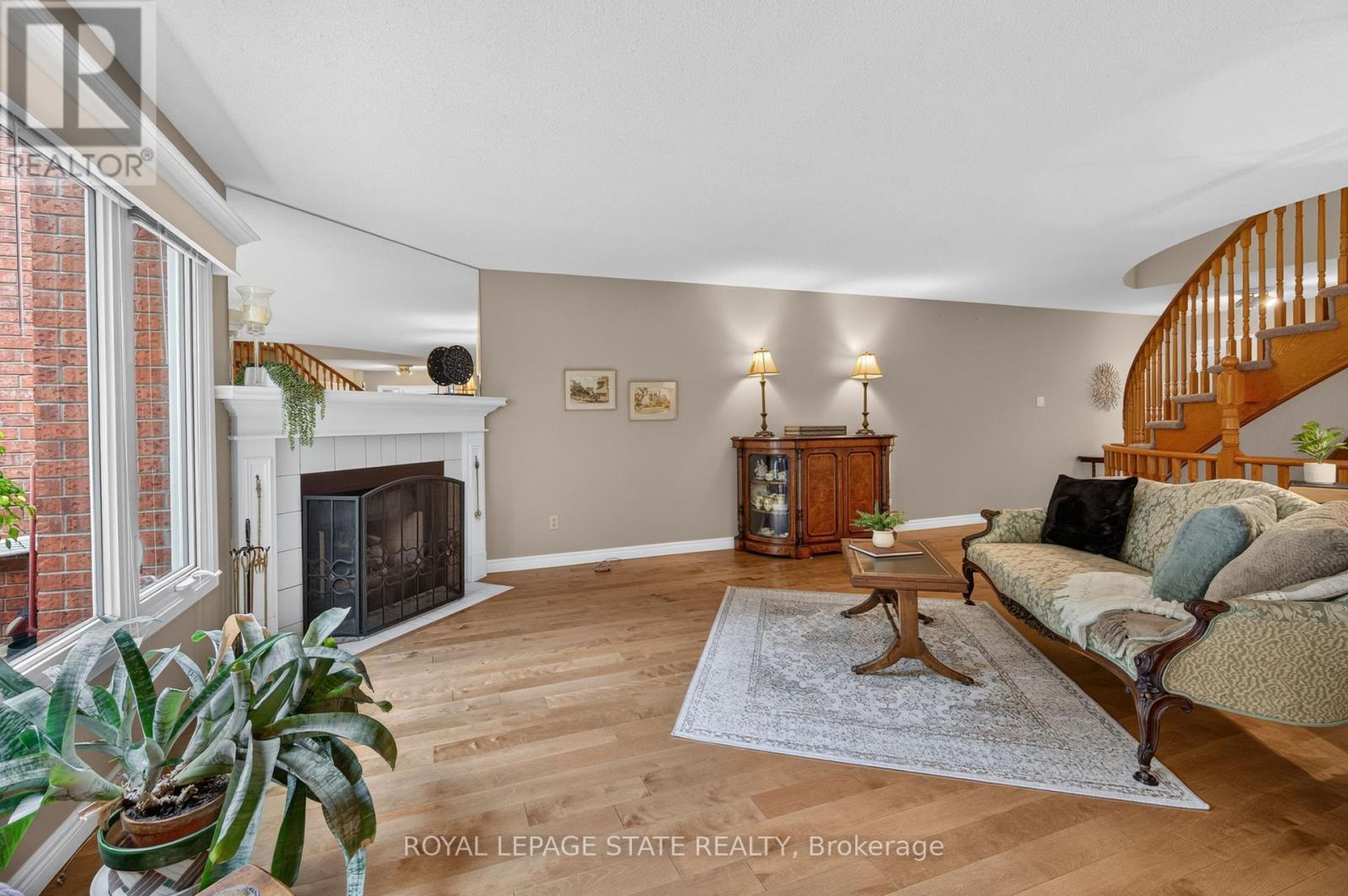 #11 151 MCNIVEN ROAD - 8