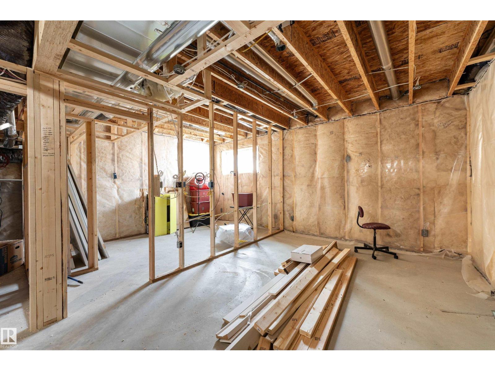 1613 ENRIGHT WY NW - 46
