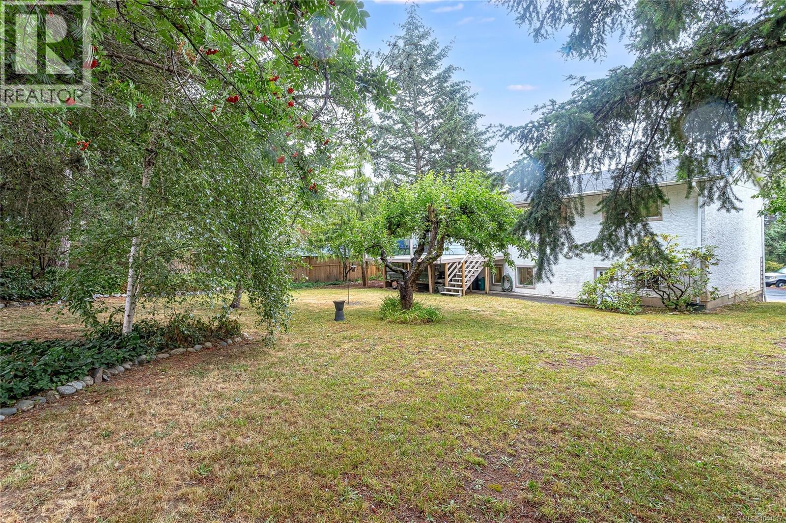 5861 Sycamore St - 28