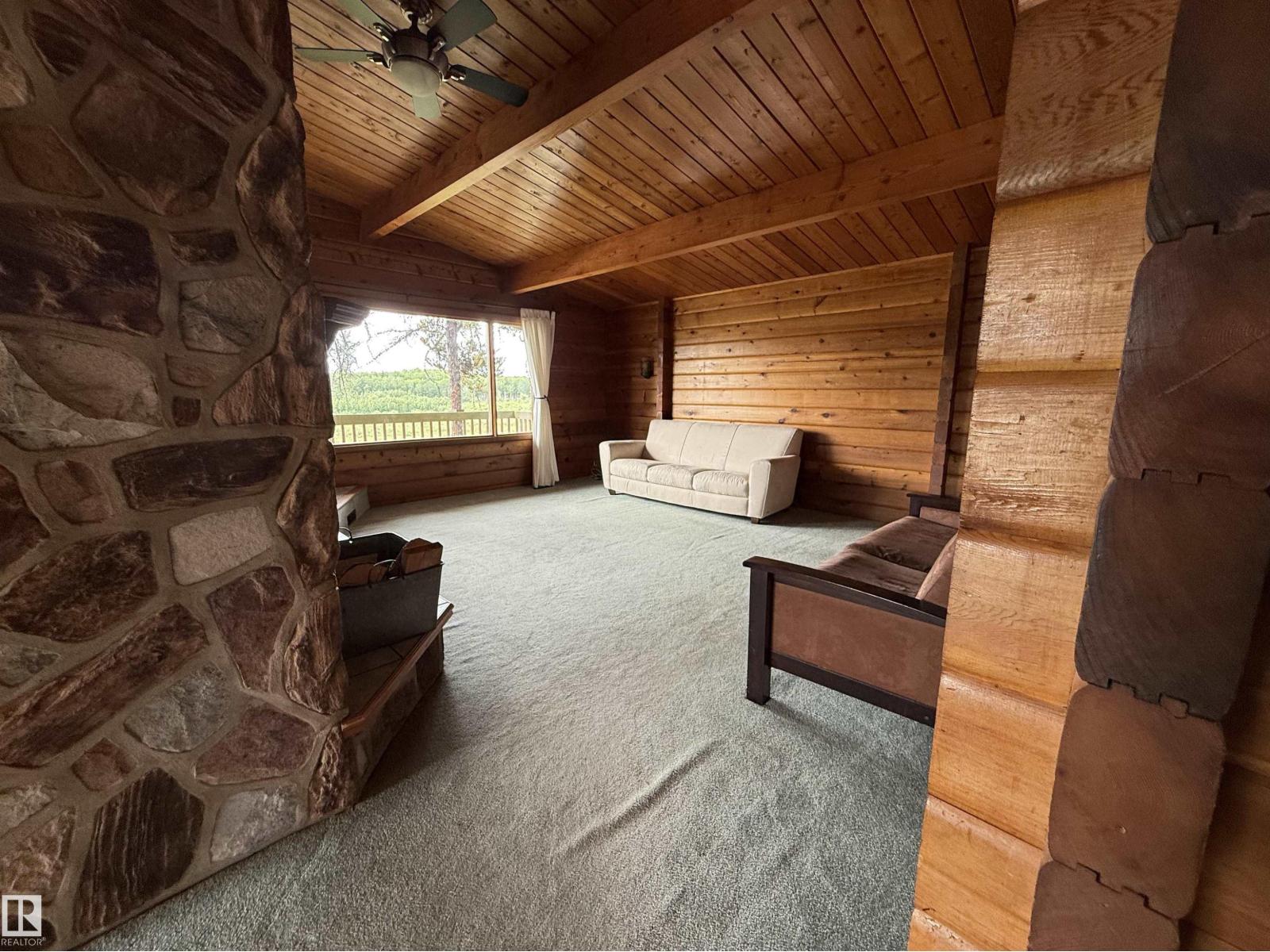621088 RGE RD 53 NE - 14