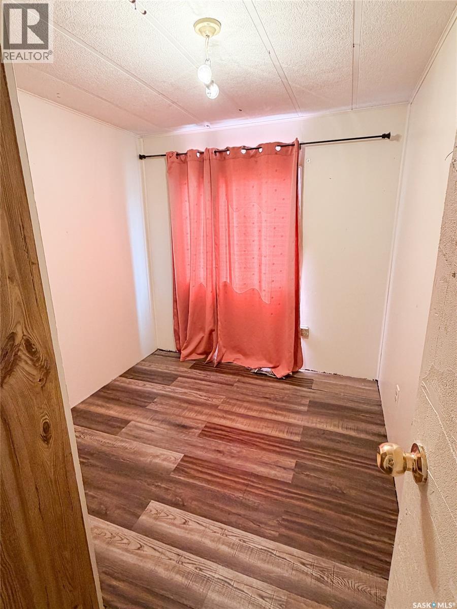 56 Clark CRESCENT - 11