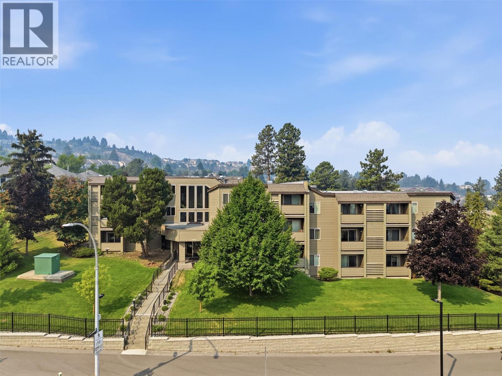 #224 1560 Summit Drive - 1