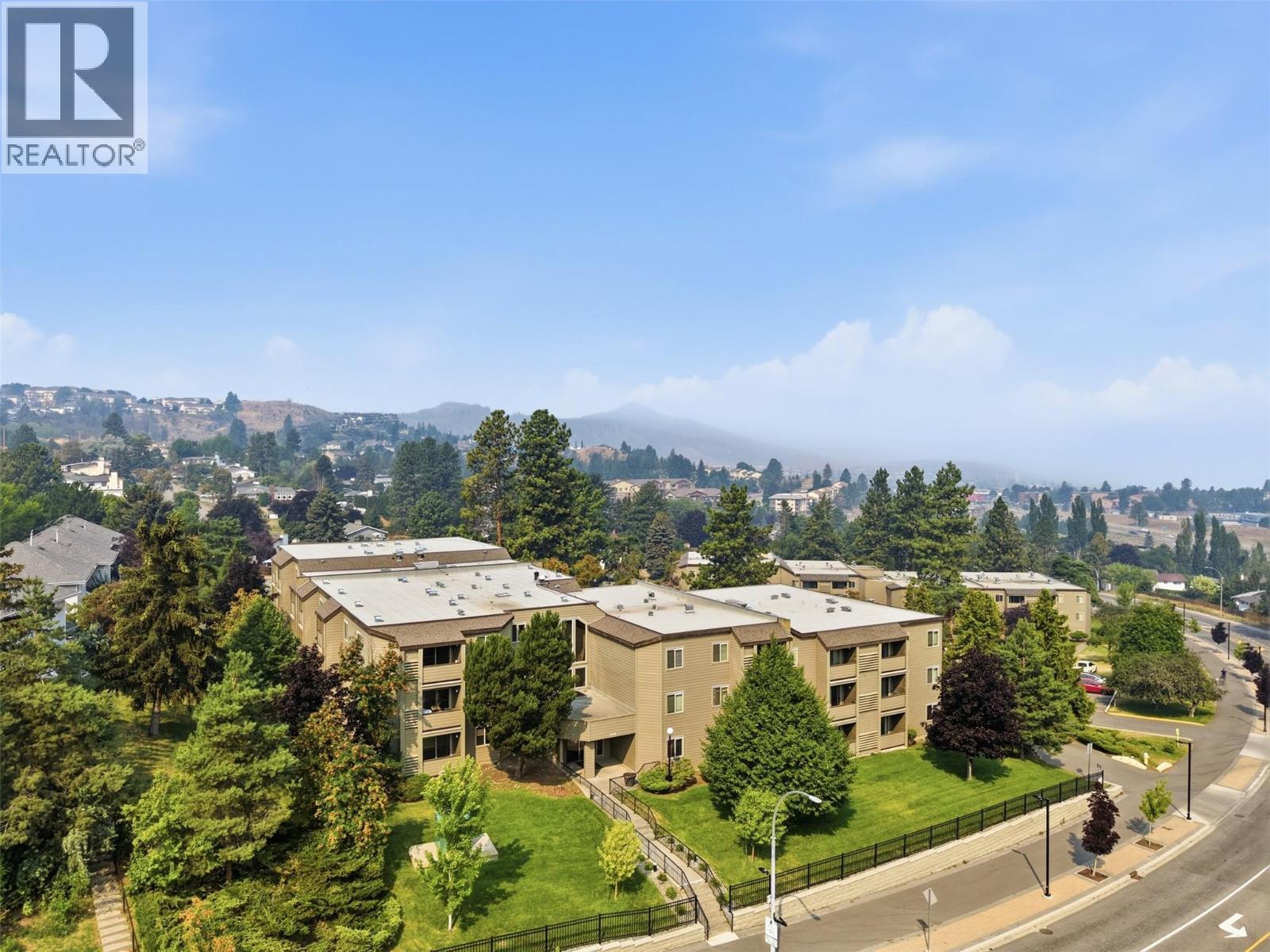 #224 1560 Summit Drive - 20