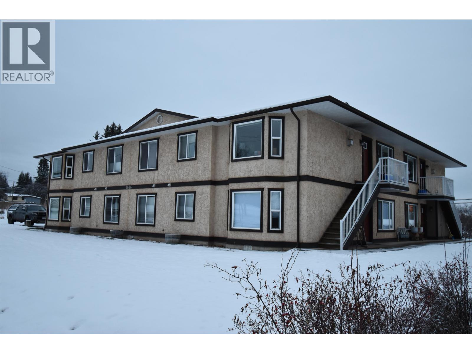 1 1686 MAIN STREET, Smithers