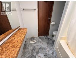 27 Prairie Sun Court, Swift Current, SK S9H3X6 Photo 9