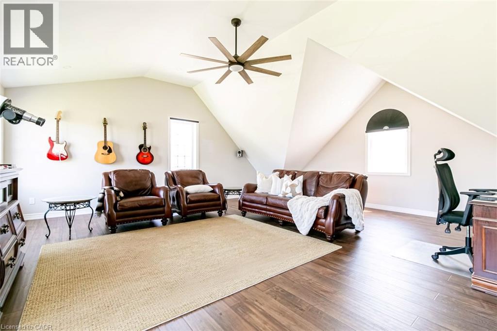 32A HALDIMAND Trail - 36