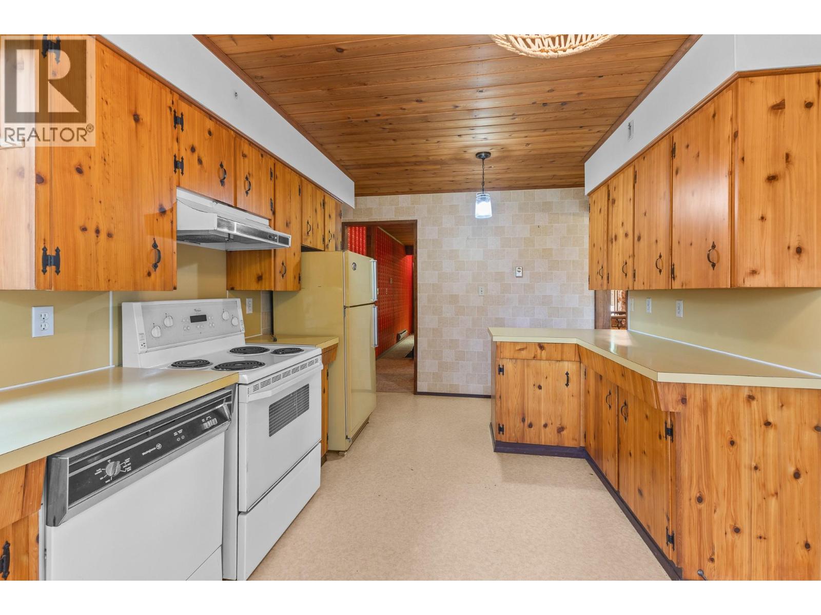  2489 Hendrickson Road, Sorrento