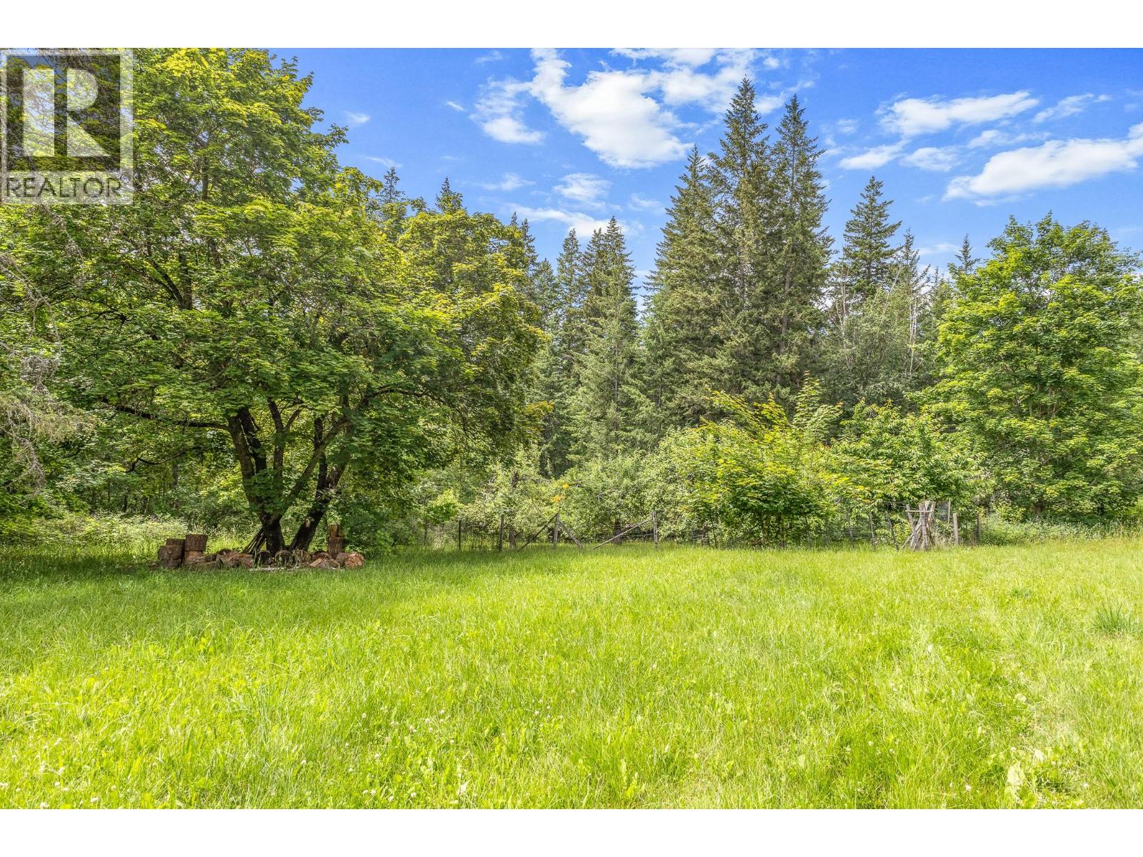  2489 Hendrickson Road, Sorrento
