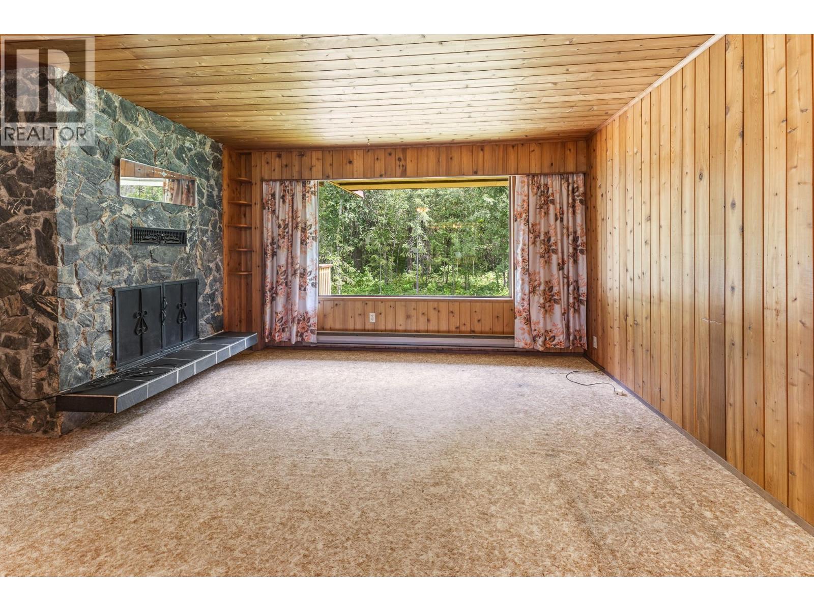  2489 Hendrickson Road, Sorrento