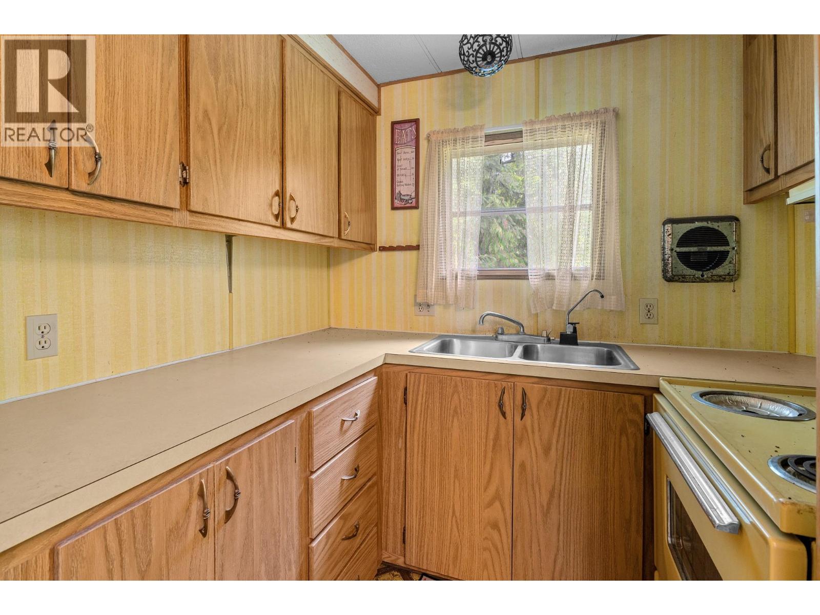  2489 Hendrickson Road, Sorrento