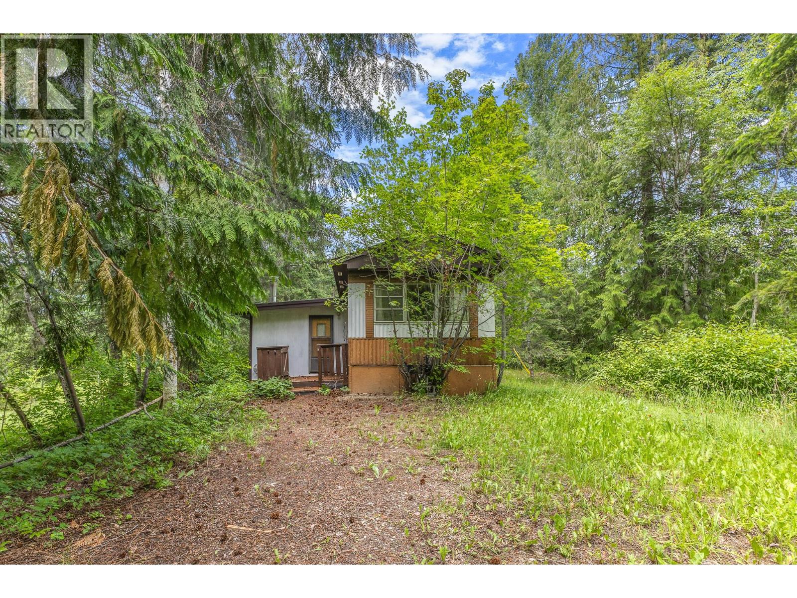  2489 Hendrickson Road, Sorrento