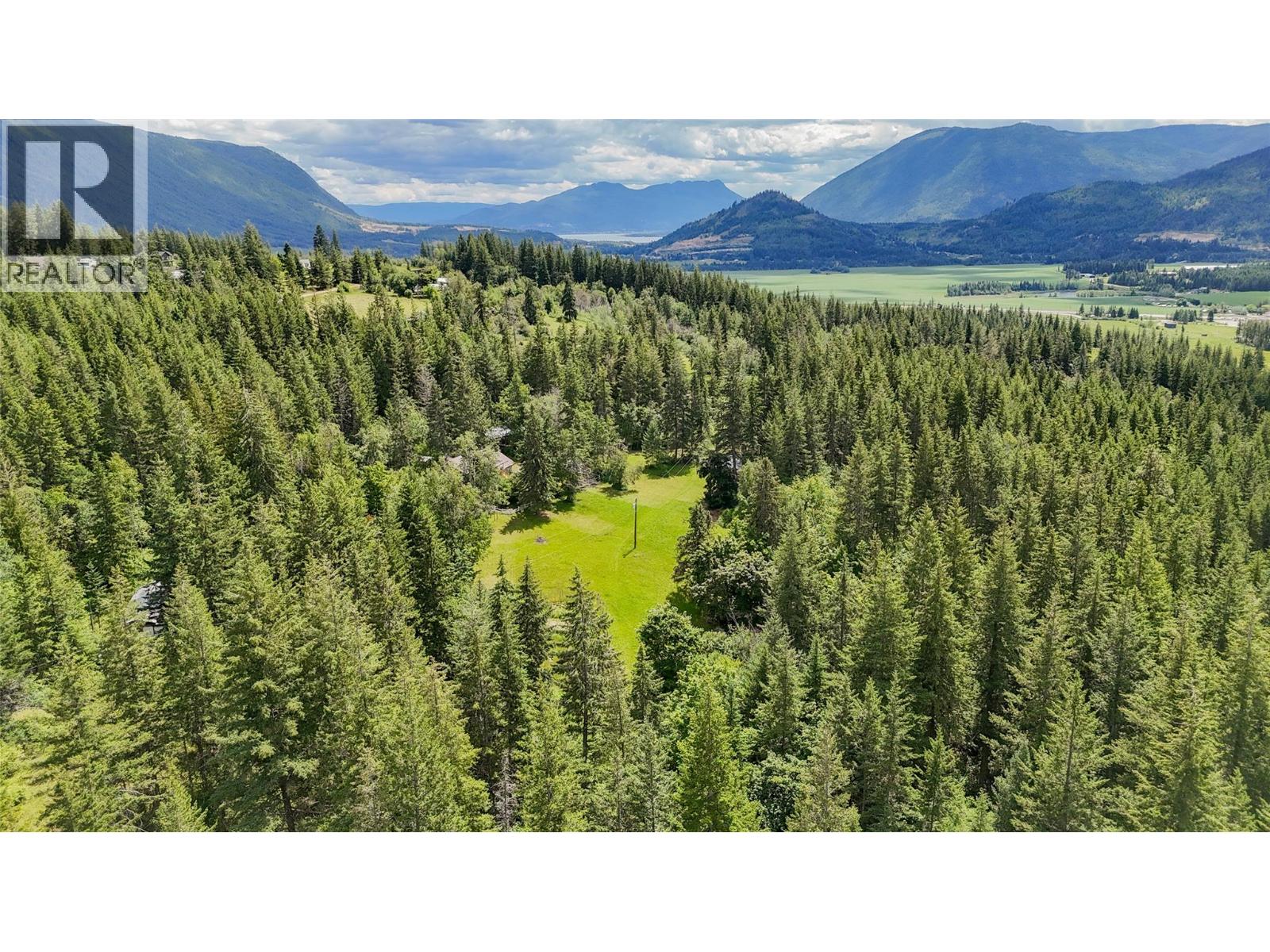  2489 Hendrickson Road, Sorrento