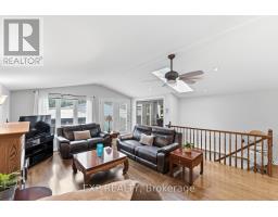 Bathroom - 167 Bayswater Avenue, Ottawa, ON K1Y2G4 Photo 15