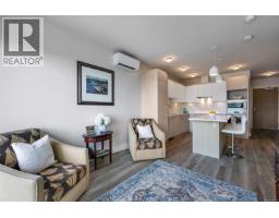 907 622 Admirals Rd, Esquimalt, BC V9A2N7 Photo 9
