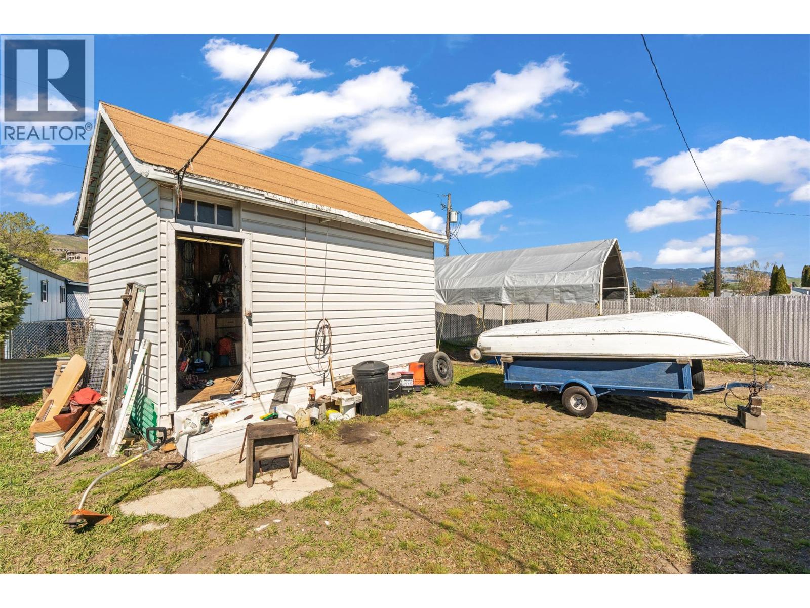 #36 2727 Lakeshore Road - 27