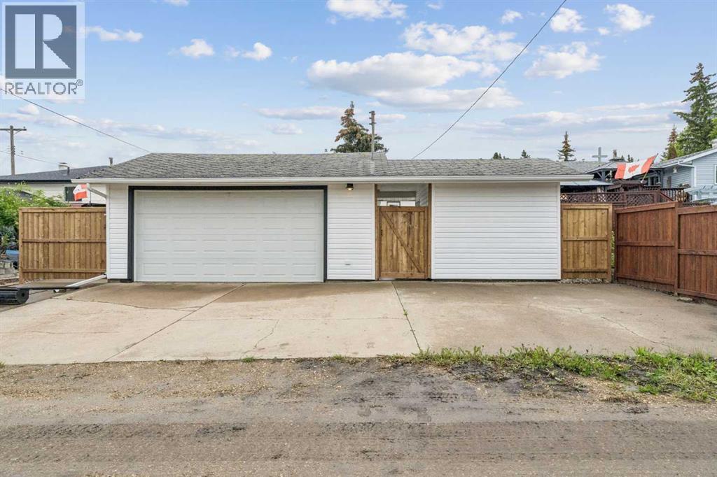 5020 47A Avenue - Photo 45