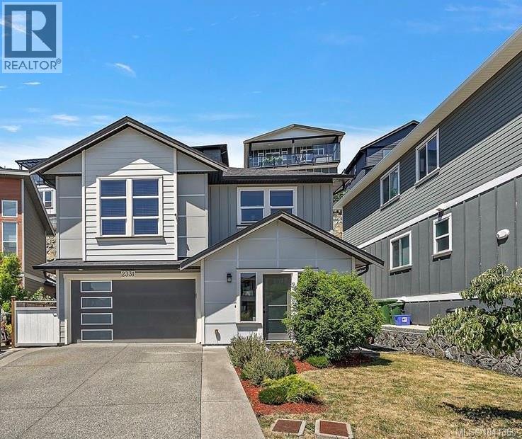 2331 Azurite Cres