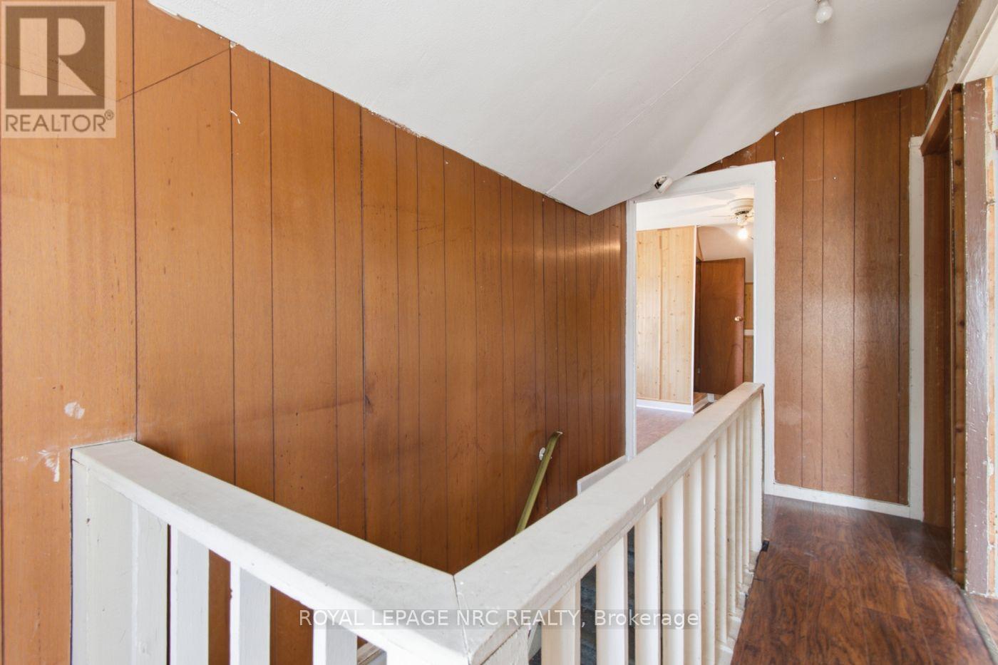 592 FIELDEN AVENUE - 18