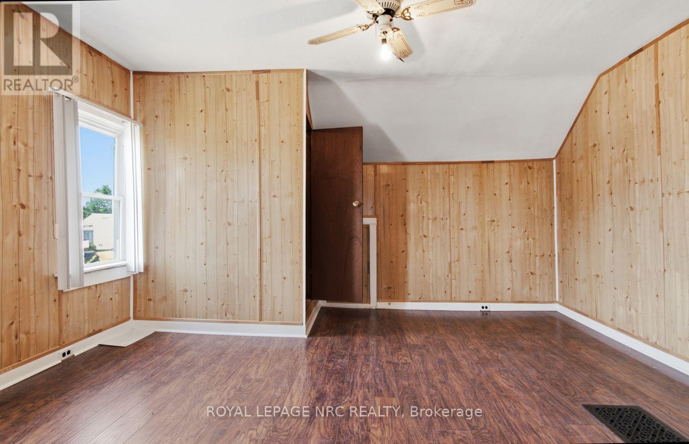 592 FIELDEN AVENUE - 22
