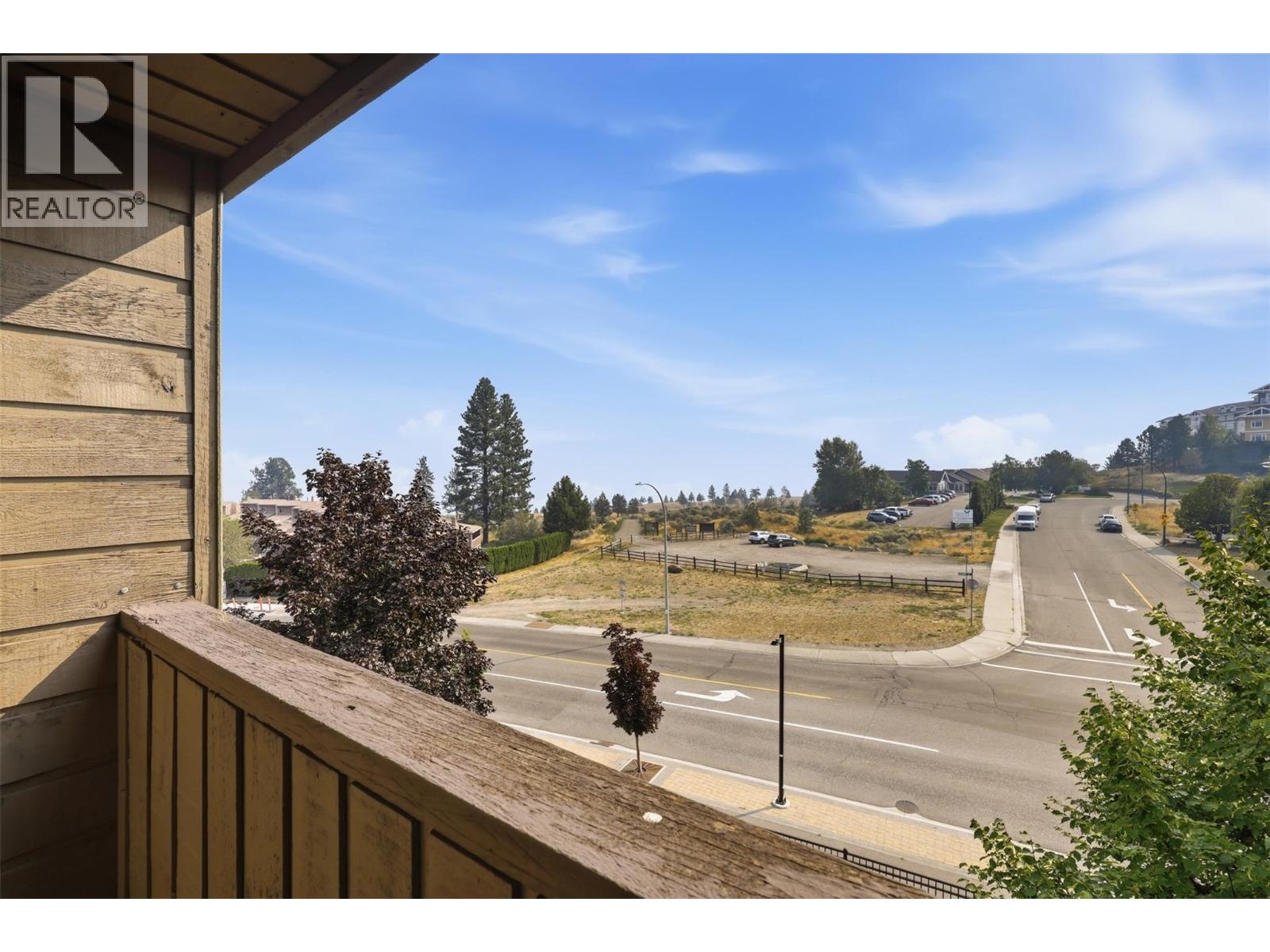 #348 1560 Summit Drive - 13