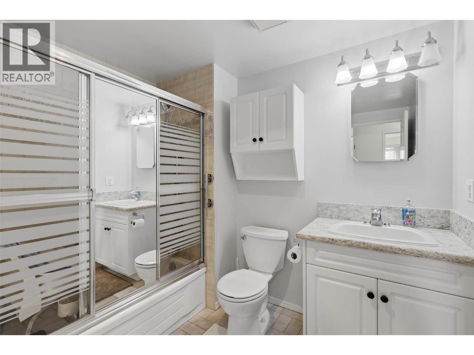 #348 1560 Summit Drive - 15