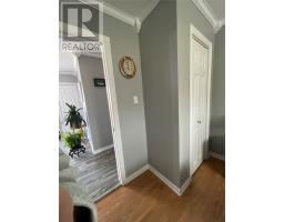 32 Main Road thumbnail 20