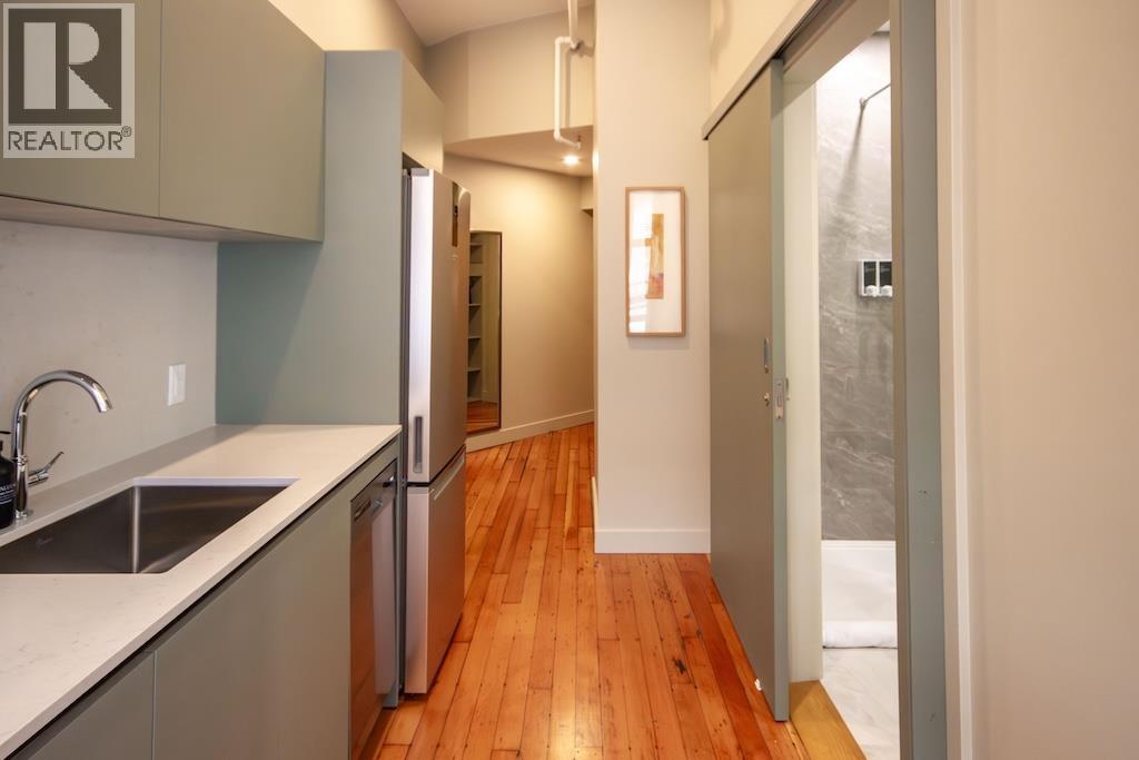 211 COLUMBIA STREET, Vancouver