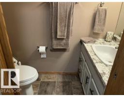4230 48 St, Vegreville, AB T9C1B1 Photo 21