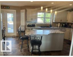 Primary Bedroom - 4230 48 St, Vegreville, AB T9C1B1 Photo 6