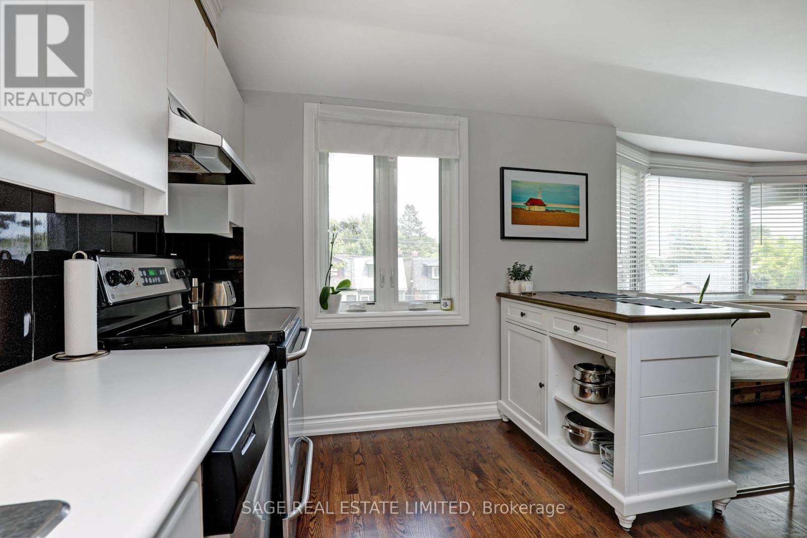 #301 60 KIPPENDAVIE AVENUE - 15