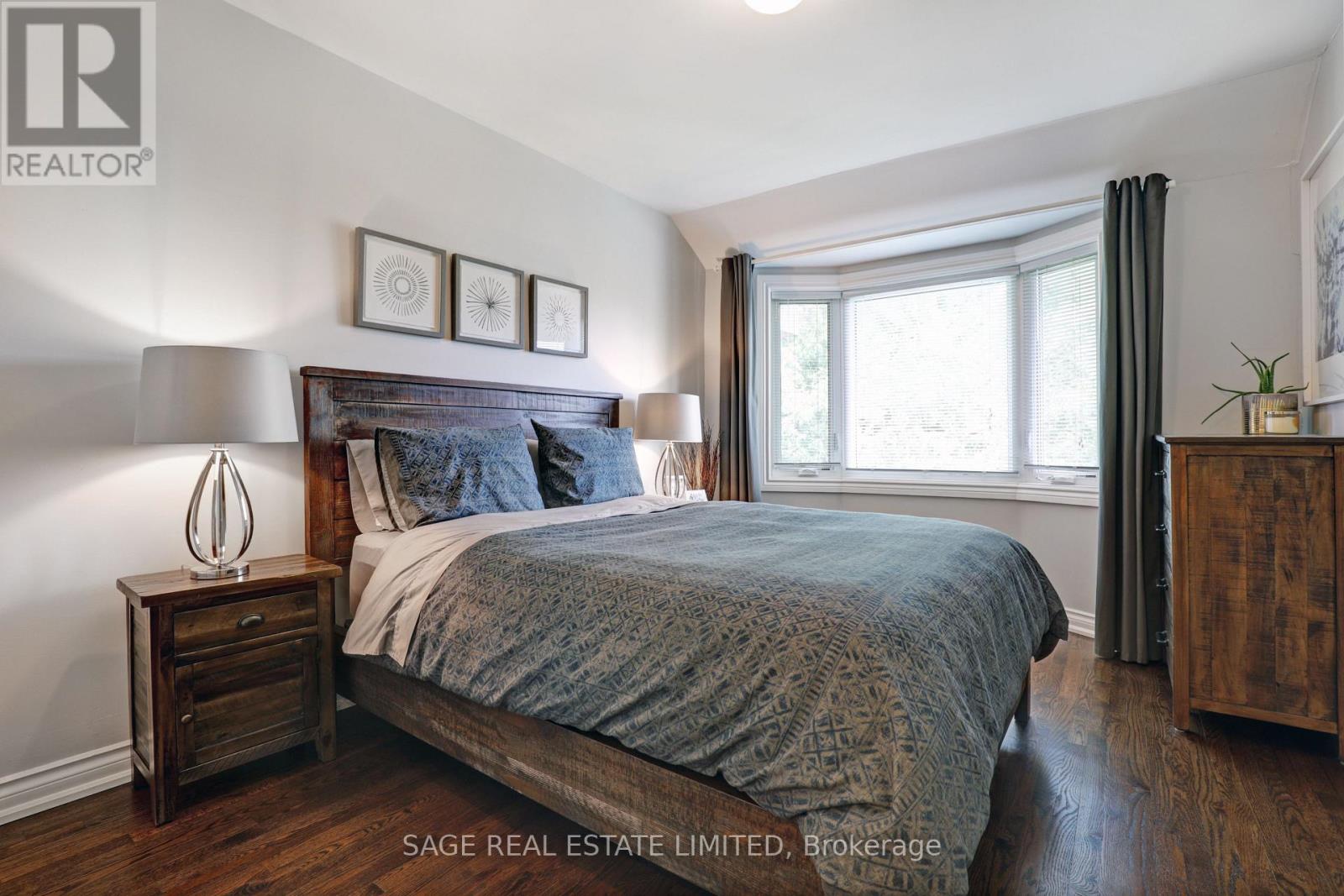 #301 60 KIPPENDAVIE AVENUE - 24