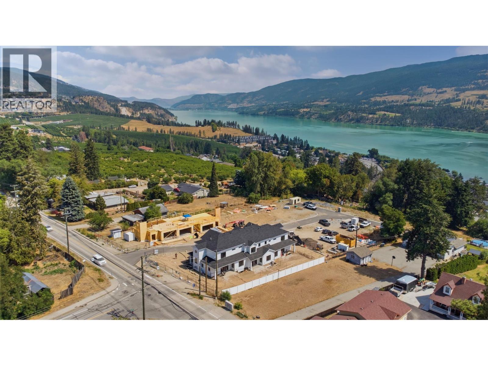 8 11565 Okanagan Centre Road East, Lake Country