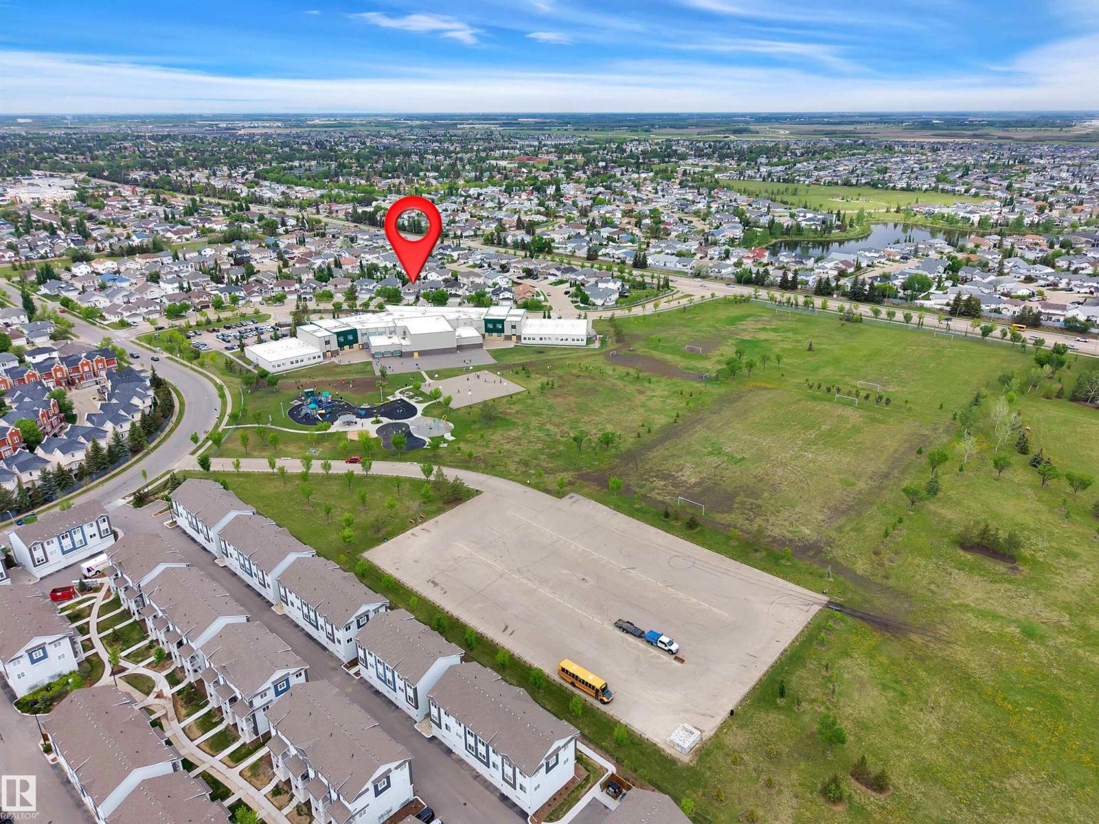 16512 87 ST NW - 58