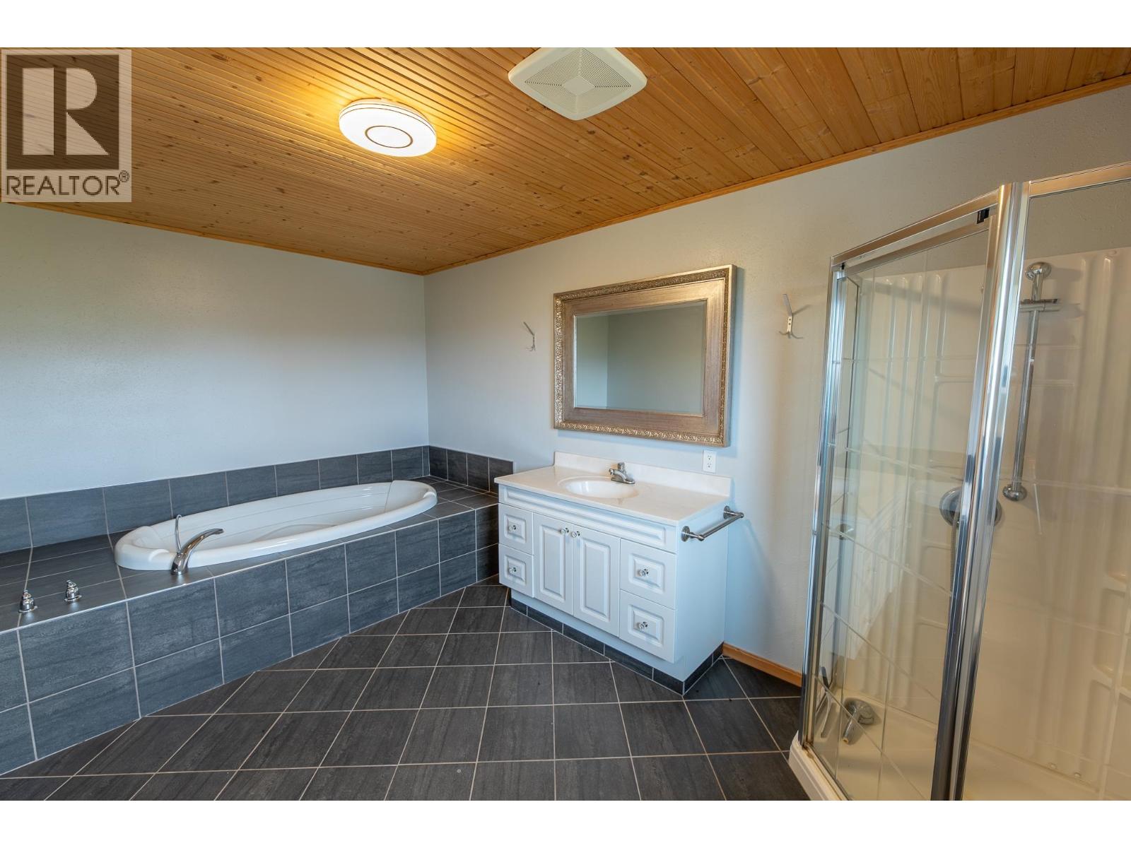 7585 N BONAPARTE ROAD - 11