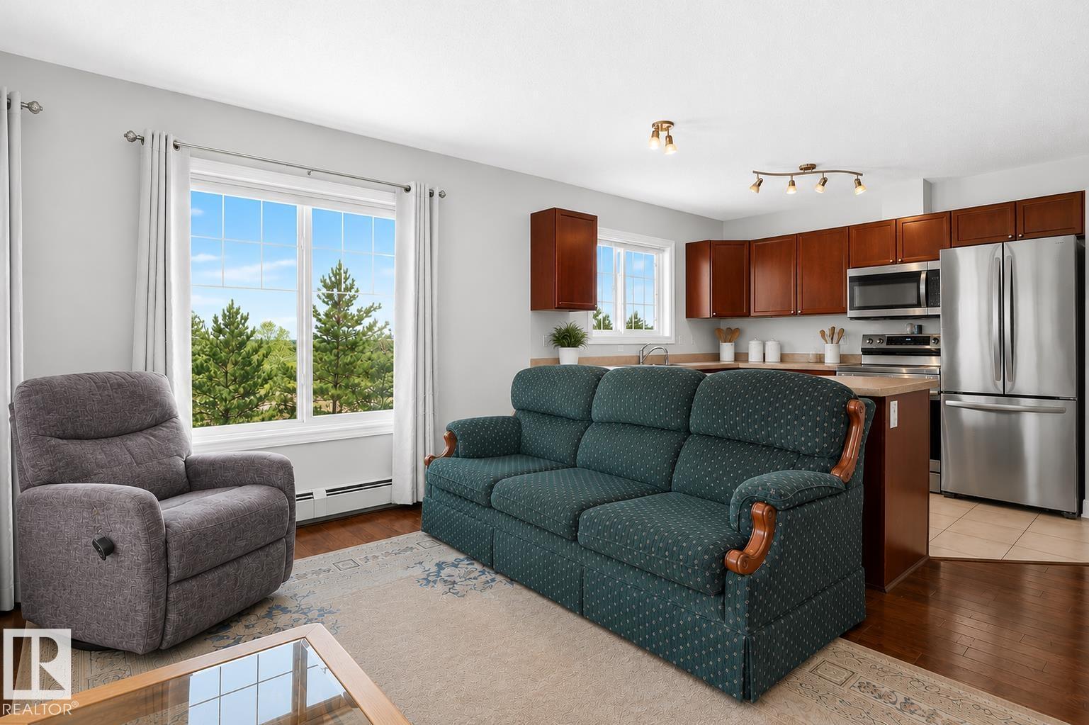 #411 4407 23 ST NW - 11