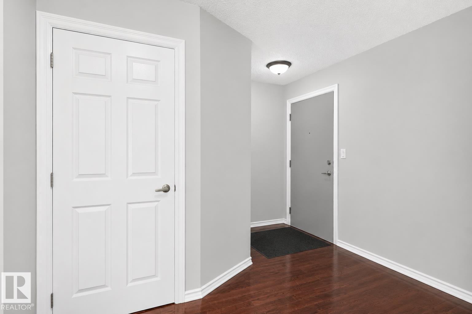 #411 4407 23 ST NW - 5