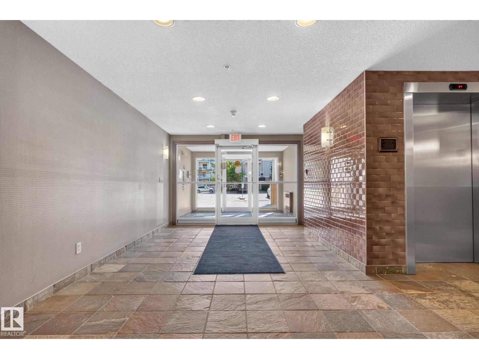 #411 4407 23 ST NW - 2