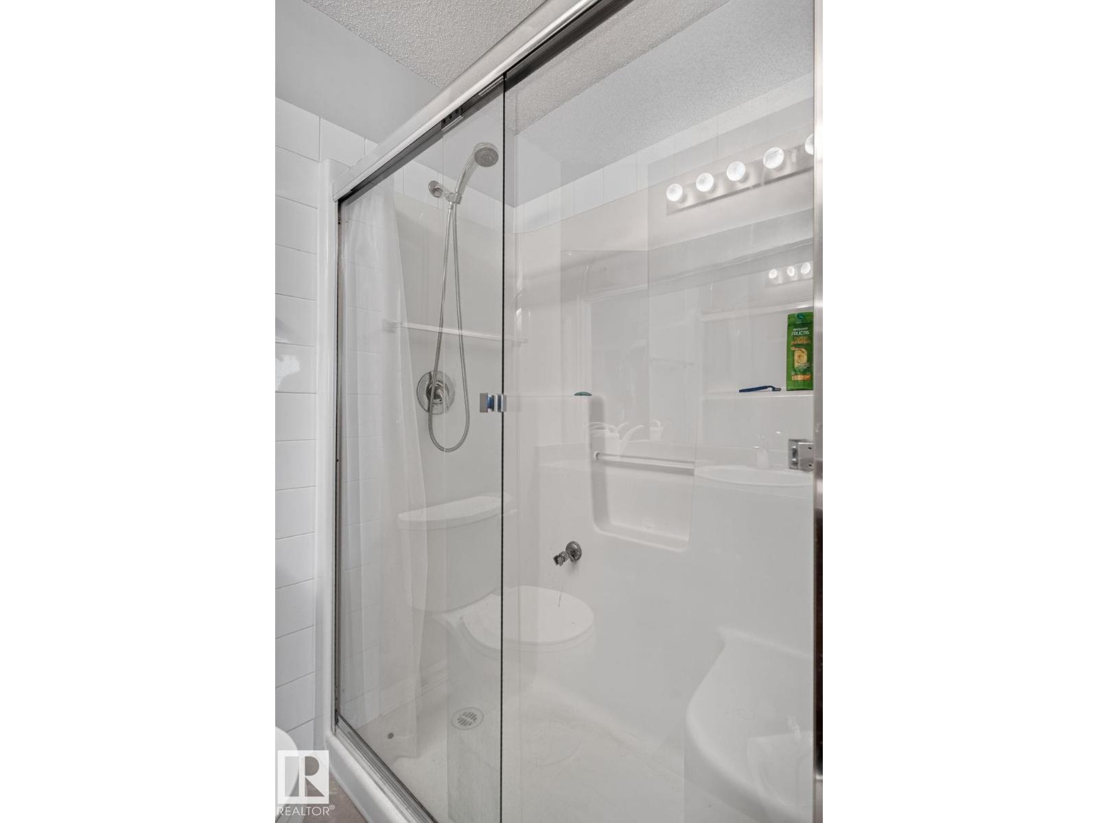#411 4407 23 ST NW - 15