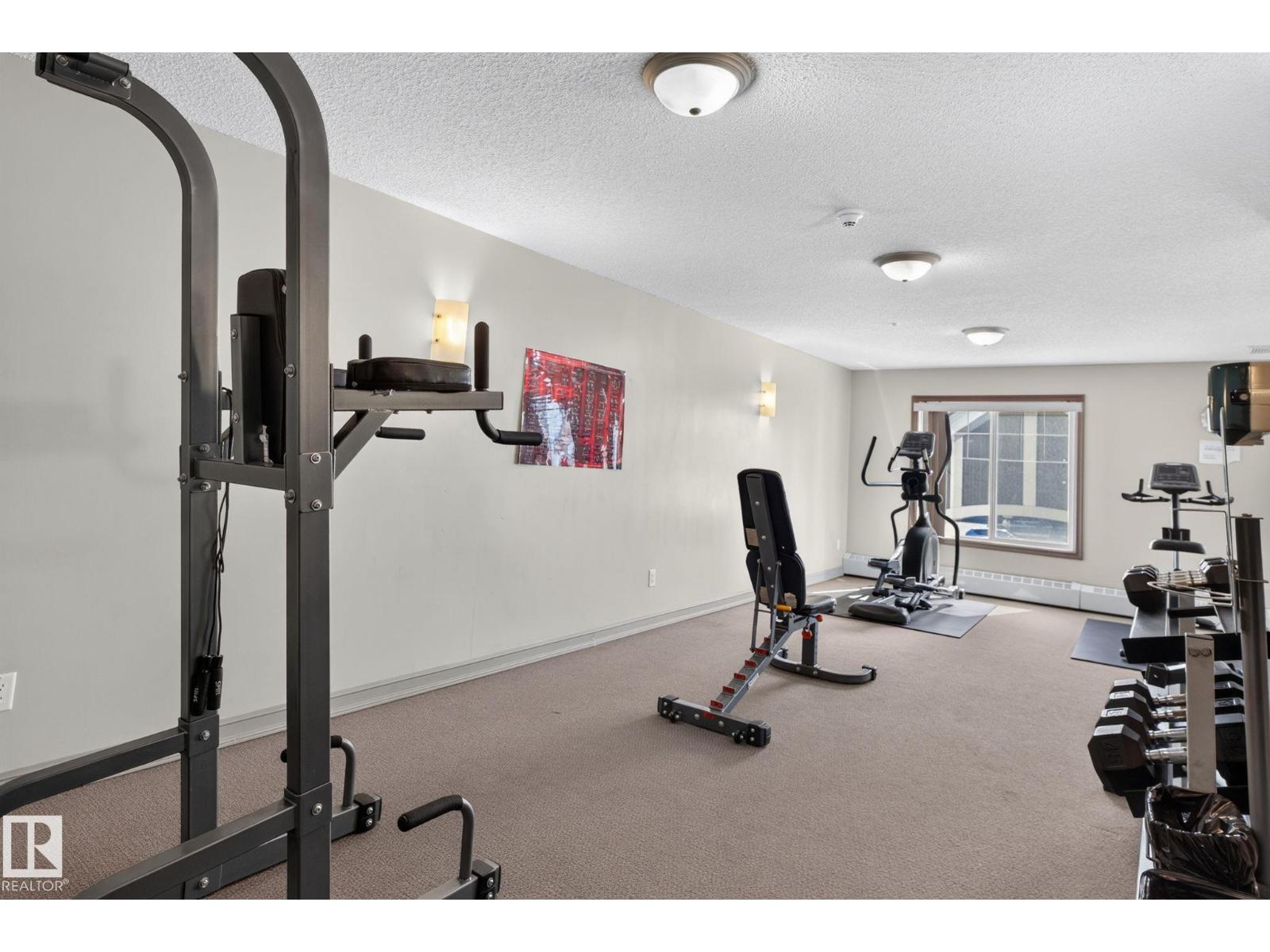 #411 4407 23 ST NW - 22