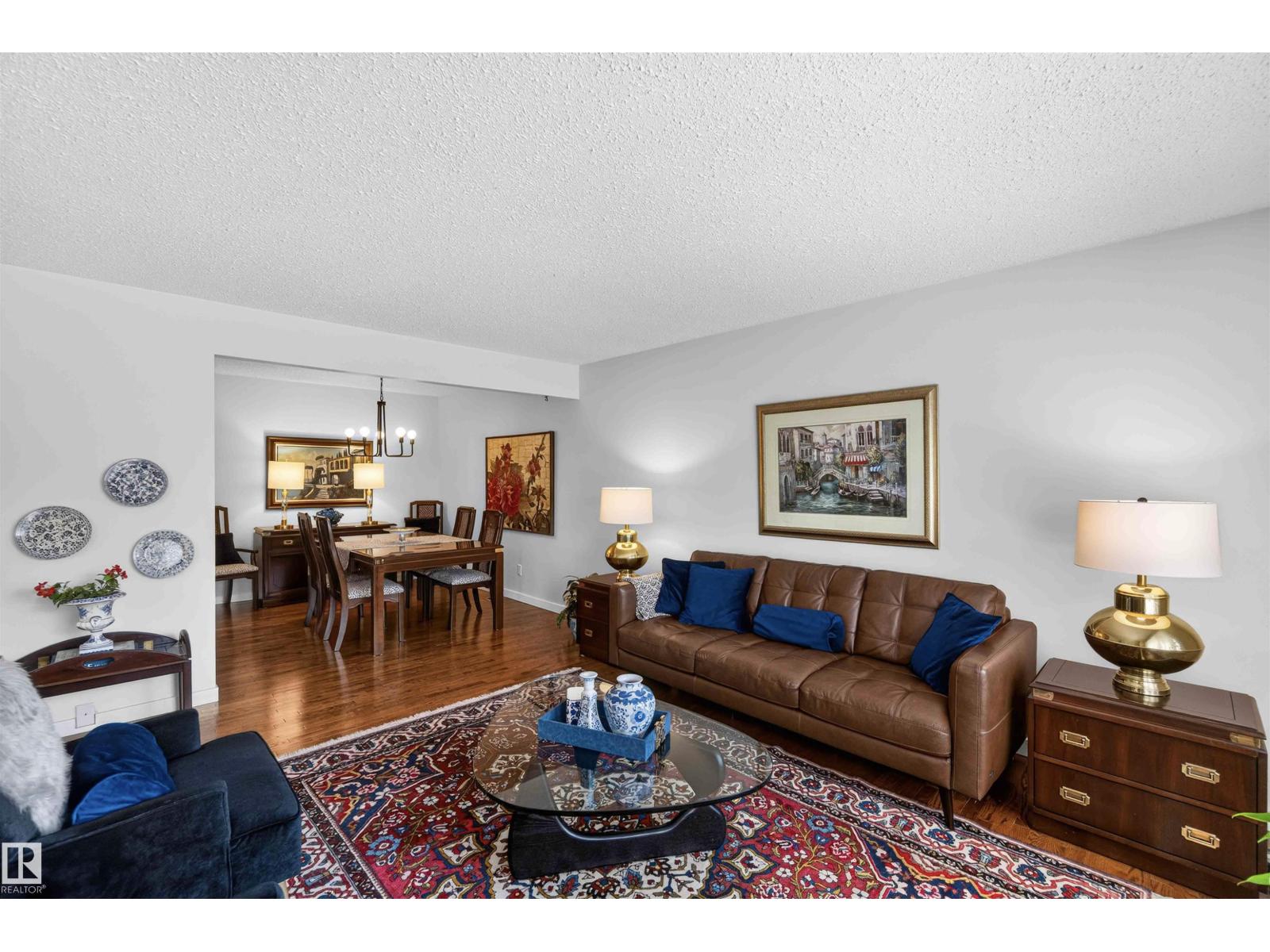 2428 142 AV NW - 9