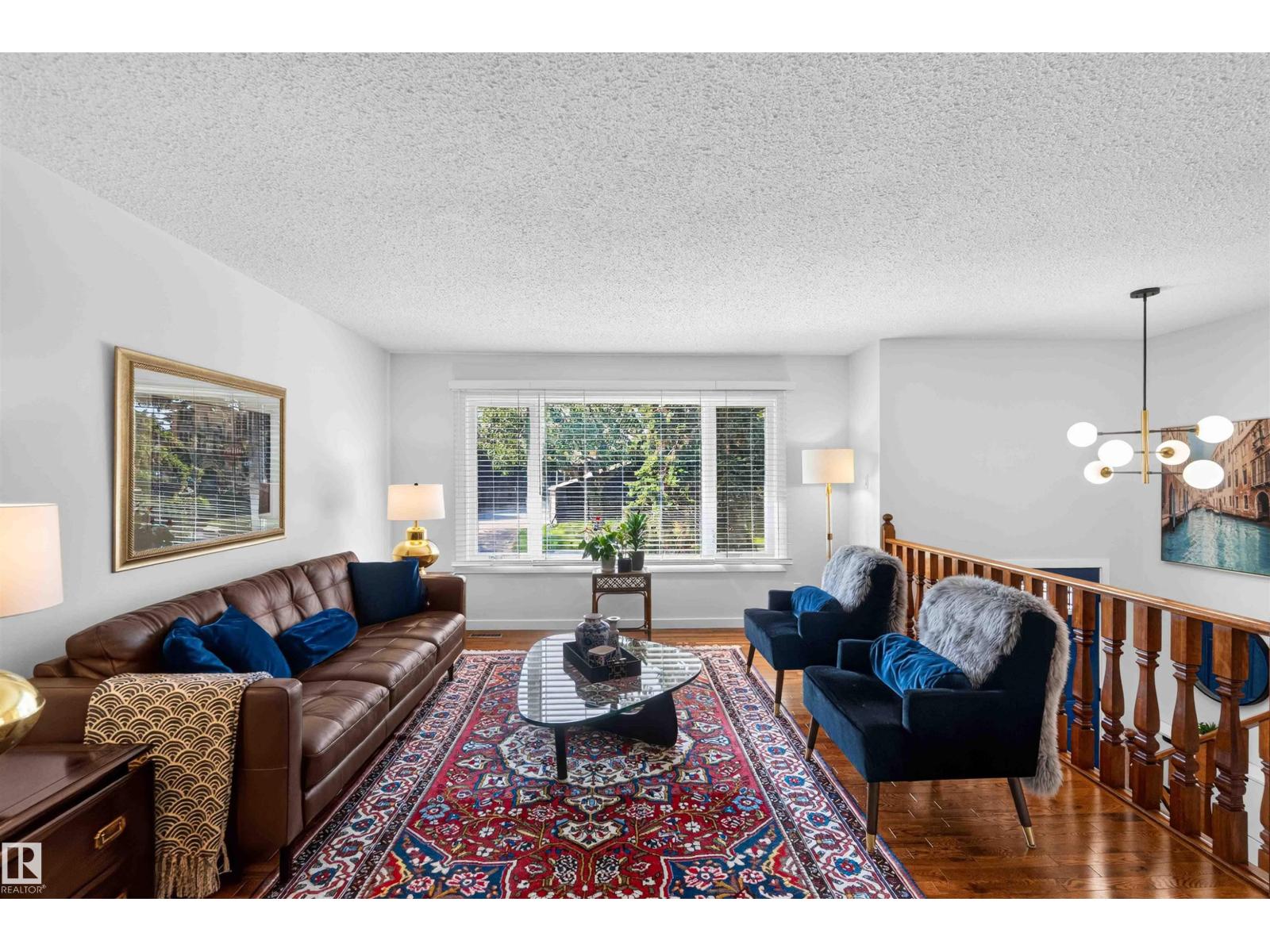 2428 142 AV NW - 12