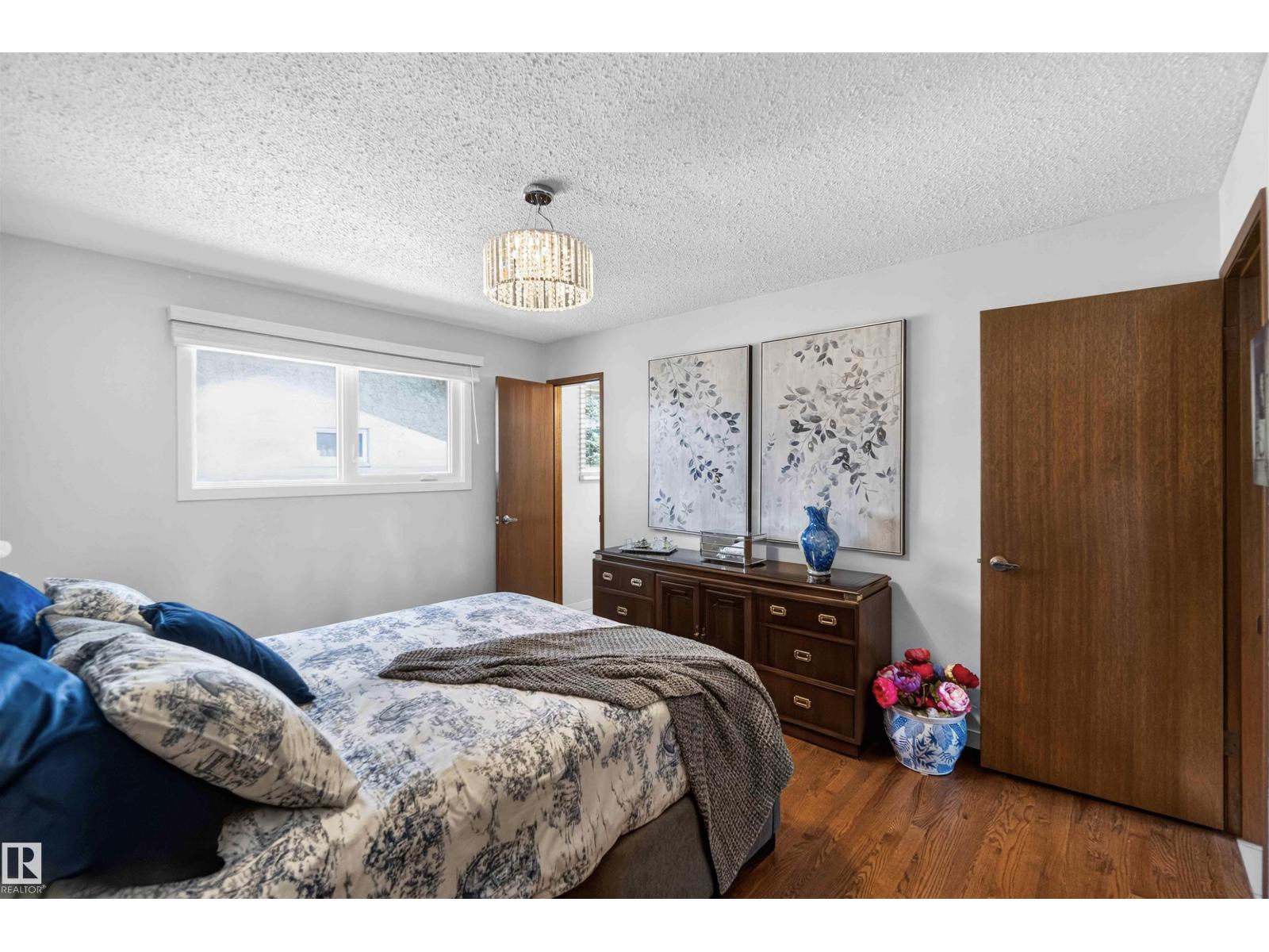 2428 142 AV NW - 33