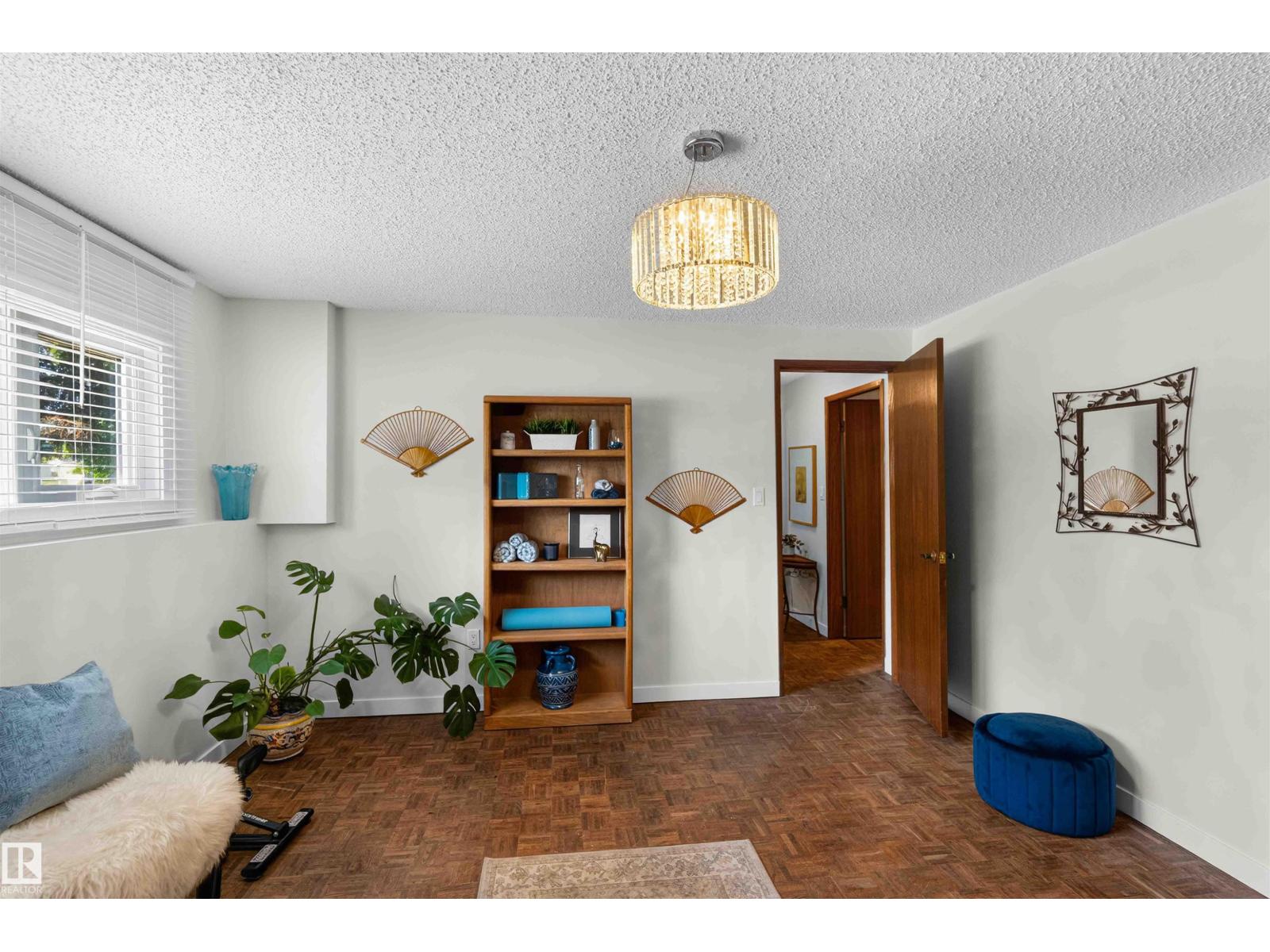 2428 142 AV NW - 42