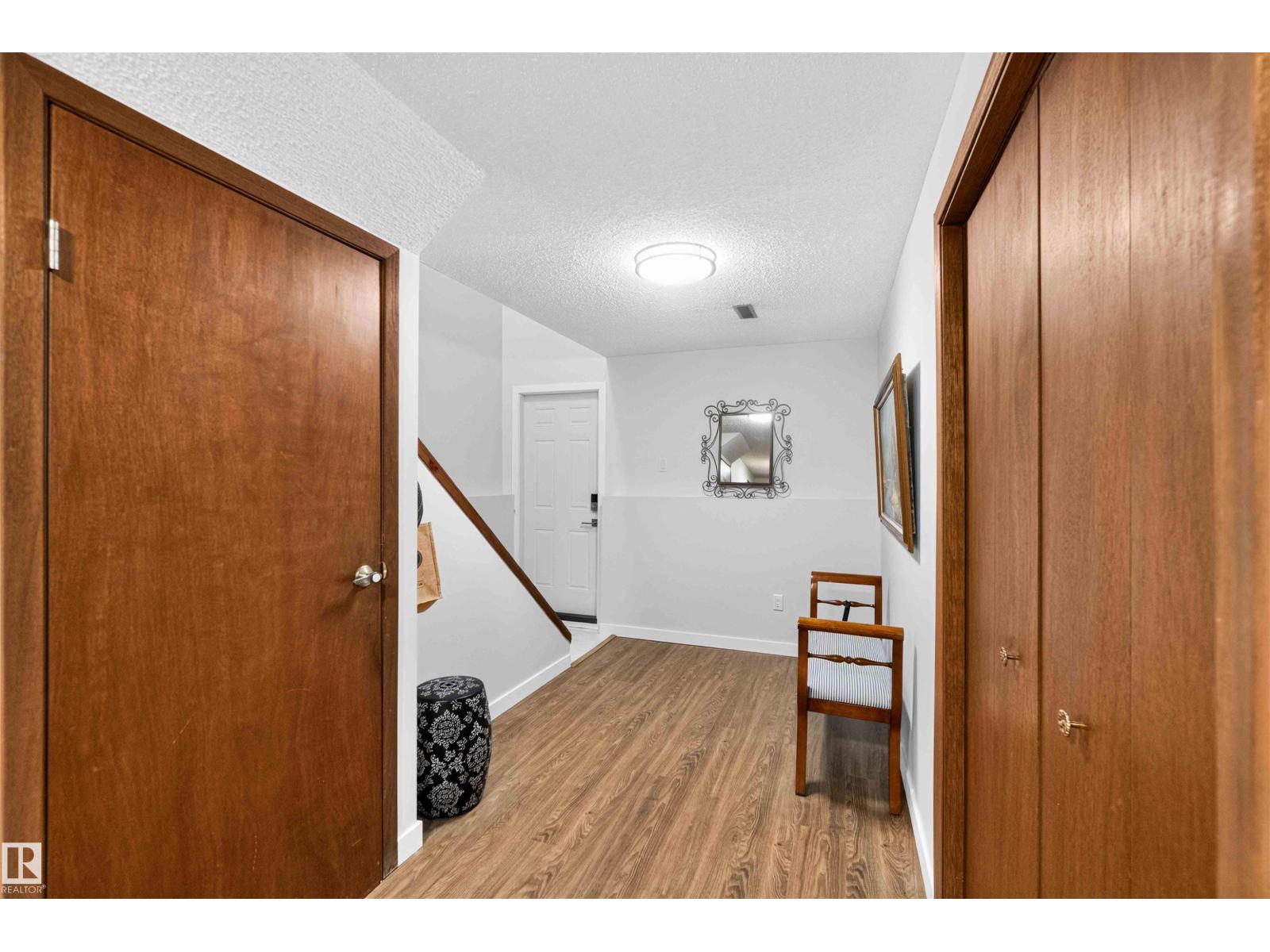 2428 142 AV NW - 44