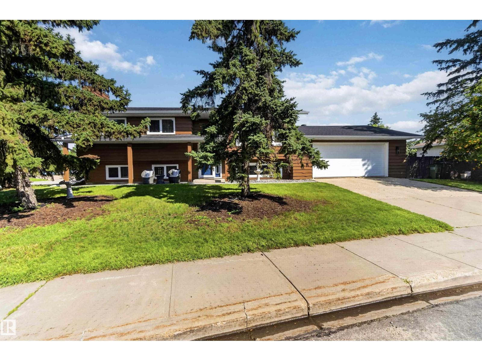 2428 142 AV NW - 69