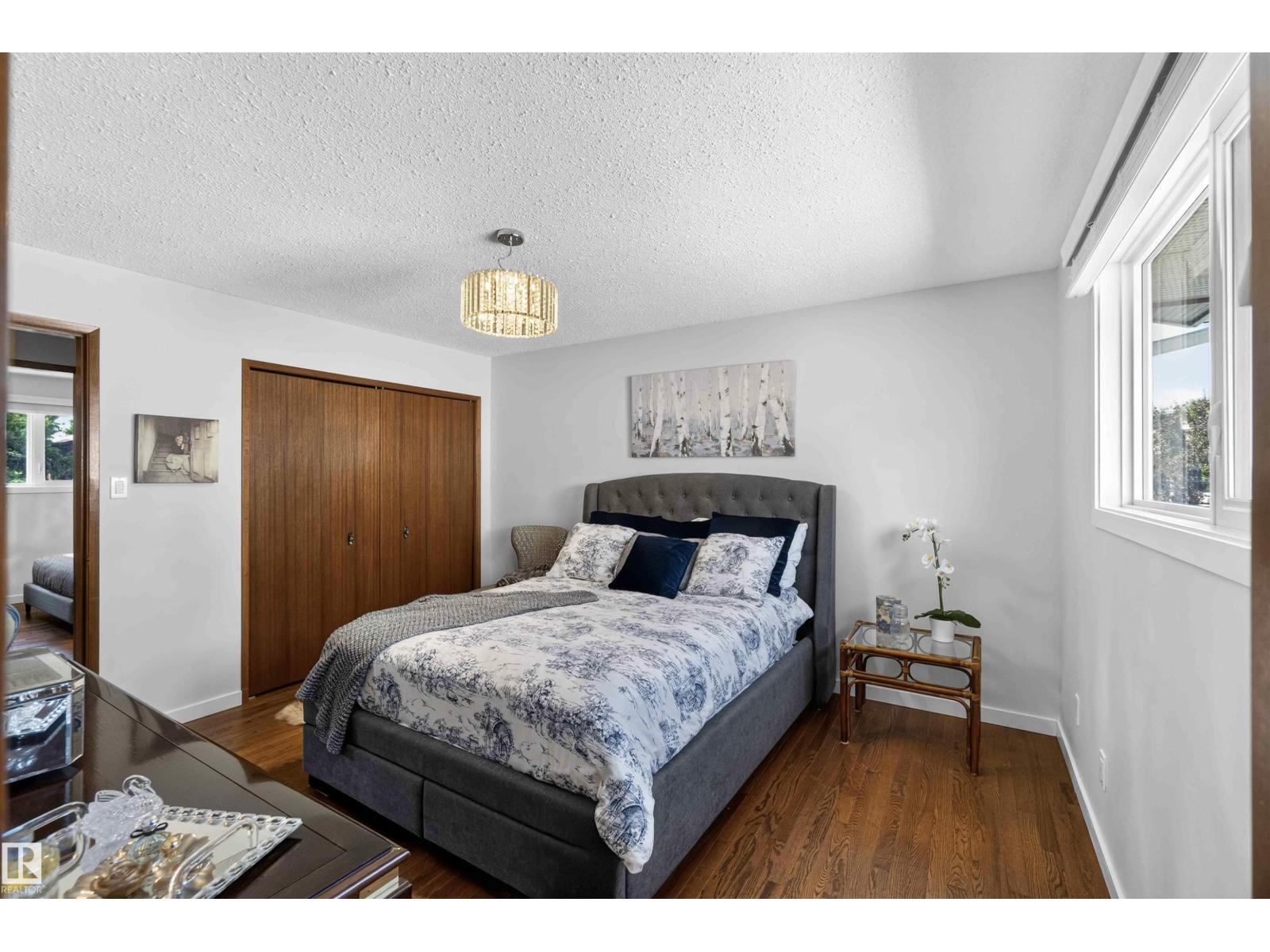 2428 142 AV NW - 35