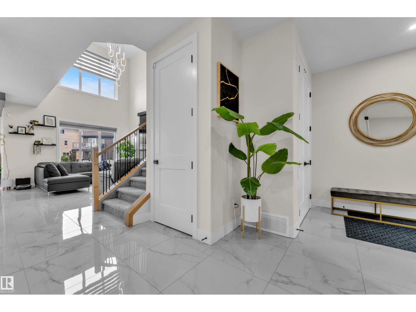 3924 41 AV - Image 8