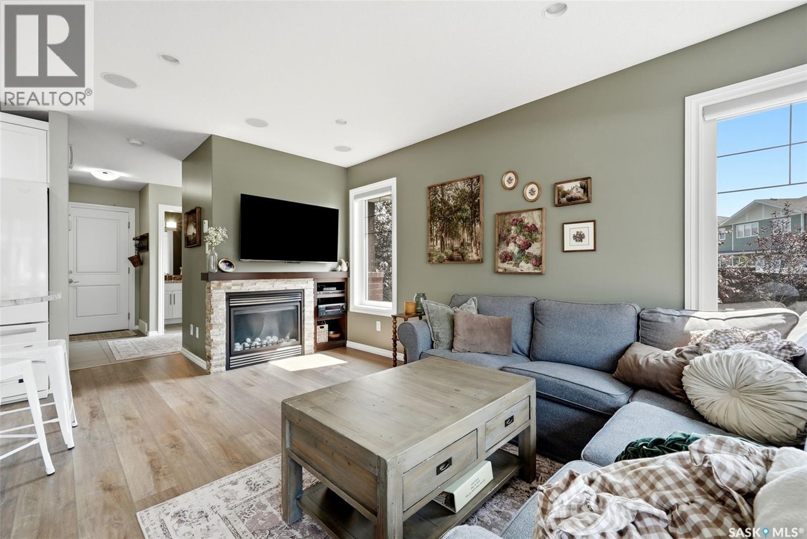 213 4002 Sandhill CRESCENT, Regina — photo 3